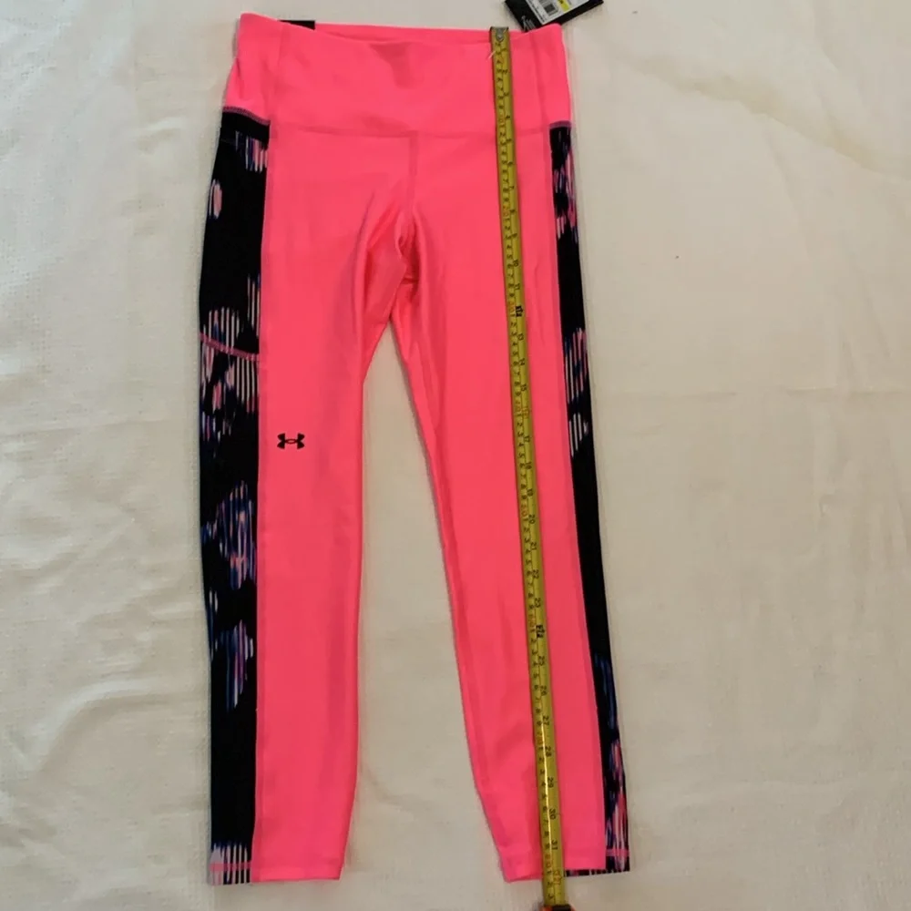 Under Armour compression high rise ankle leggings with pocket size M